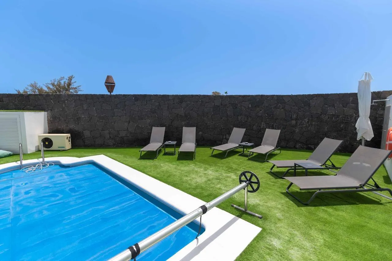 Villa Sea Breeze Callao Playa Blanca  Hiszpania